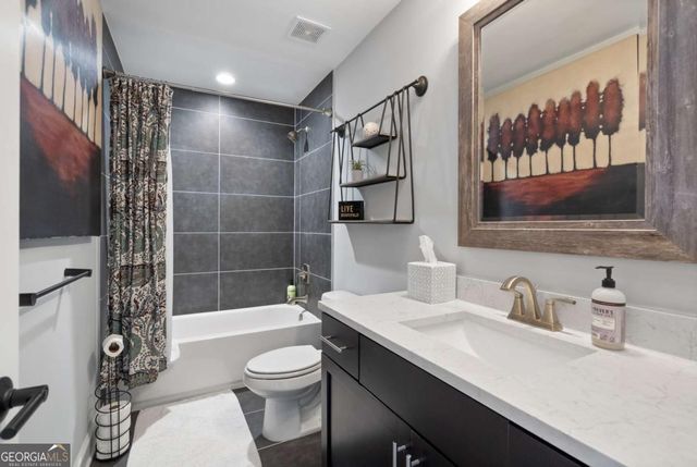 1817 Sanford Drive NW, Atlanta, GA 30318