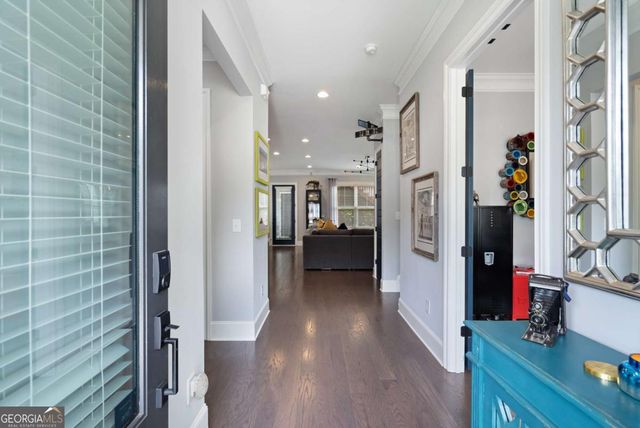1817 Sanford Drive NW, Atlanta, GA 30318