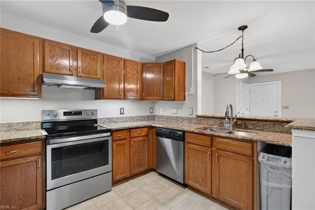 400 Egret Lndg Apt 202, Virginia Beach, VA 23454