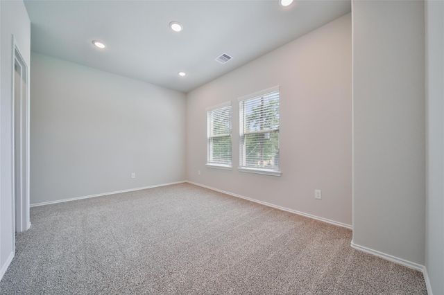 1410 Glenoaks Drive, Conroe, TX 77385