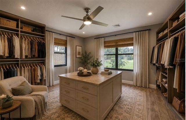 323 SUWANEE AVENUE, Sarasota, FL 34243
