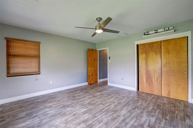 323 SUWANEE AVENUE, Sarasota, FL 34243