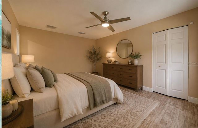 323 SUWANEE AVENUE, Sarasota, FL 34243