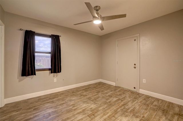 323 SUWANEE AVENUE, Sarasota, FL 34243