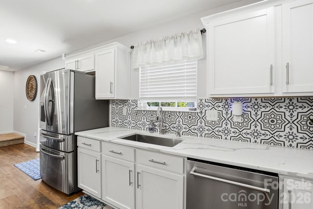 2757 Waybrook Drive, Dallas, NC 28034