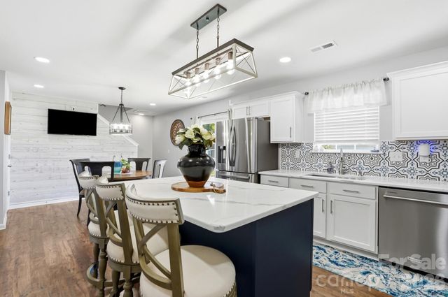 2757 Waybrook Drive, Dallas, NC 28034