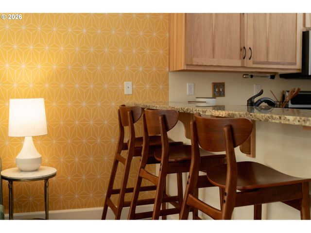 7520 Se MILWAUKIE Ave 201, Portland, OR 97202