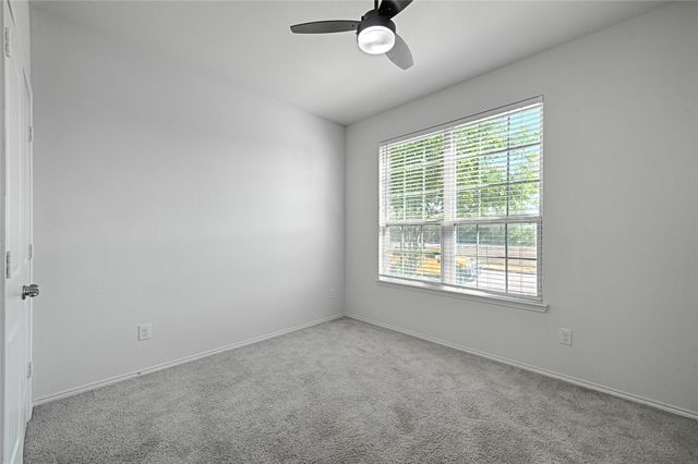 4017 Springfield Lane, Heartland, TX 75126
