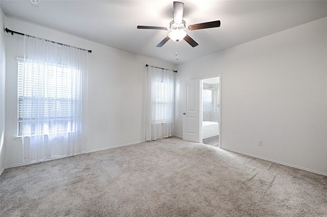 4017 Springfield Lane, Heartland, TX 75126