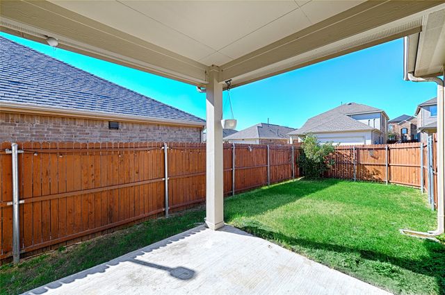 4017 Springfield Lane, Heartland, TX 75126