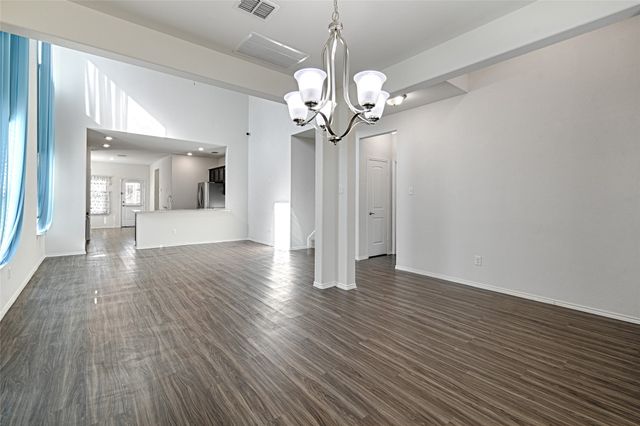 4017 Springfield Lane, Heartland, TX 75126