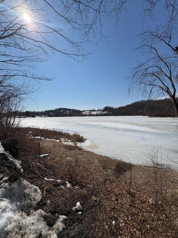 712 State Rt 23, Wantage Twp., NJ 07461