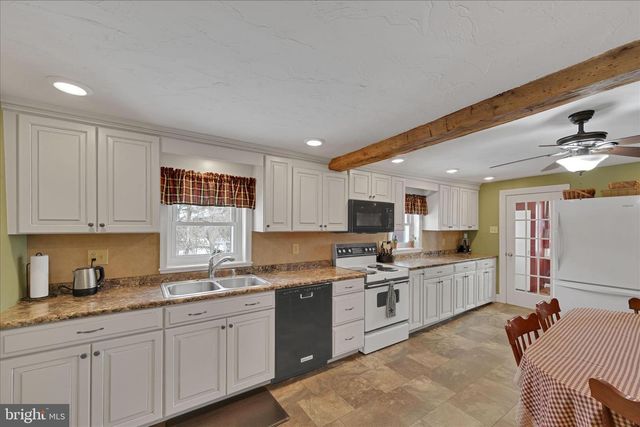 1210 KATTERMAN HILL RD, Richland, PA 17087