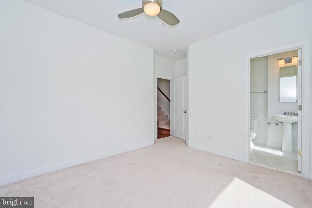 8337 LOOKING GLASS WAY, Fairfax, VA 22031