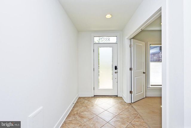 8337 LOOKING GLASS WAY, Fairfax, VA 22031