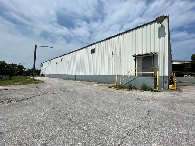 1501 ROBIE AVENUE, Mount Dora, FL 32757