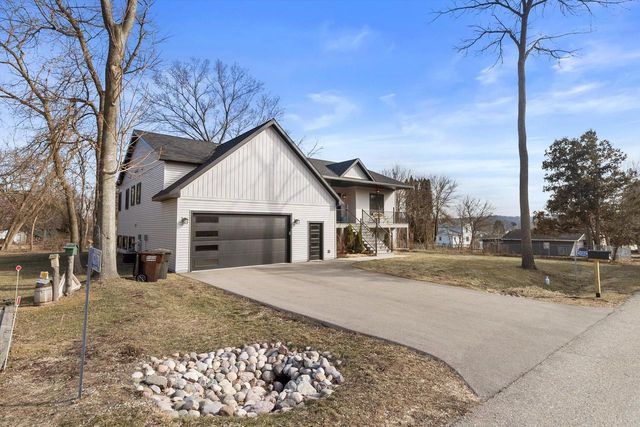 N3174 Poplar ROAD, Lake Geneva, WI 53147