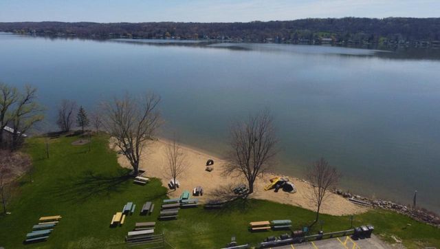 N3174 Poplar ROAD, Lake Geneva, WI 53147