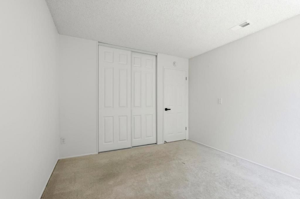 Image 18 of property listing at 3 Arete Court, Hercules, CA 94547