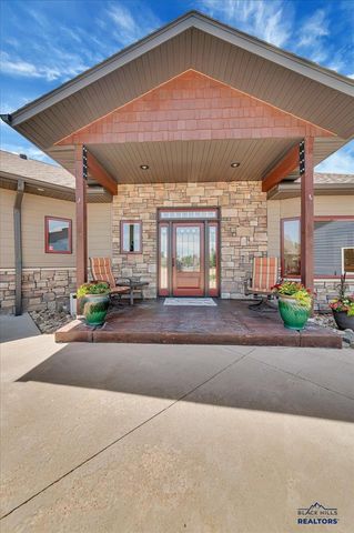 420 BELLEVIEW CT, Spearfish, SD 57783