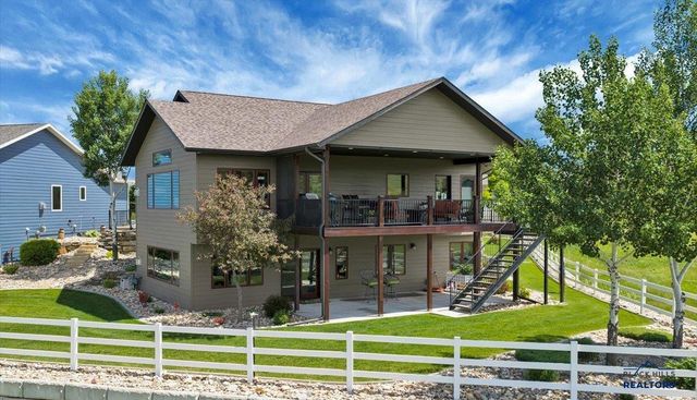 420 BELLEVIEW CT, Spearfish, SD 57783