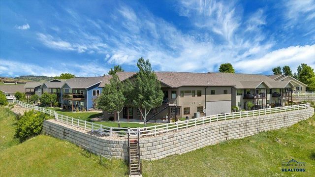 420 BELLEVIEW CT, Spearfish, SD 57783