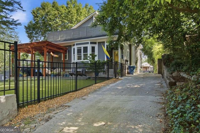 846 Saint Charles Avenue NE C, Atlanta, GA 30306