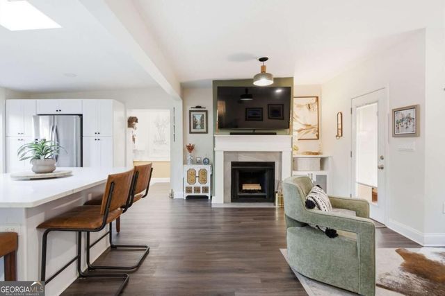 846 Saint Charles Avenue NE C, Atlanta, GA 30306