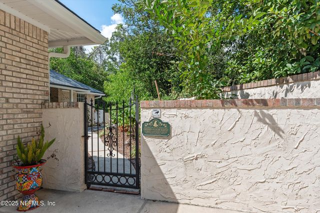 4055 WATERWAY Court, Jacksonville, FL 32223