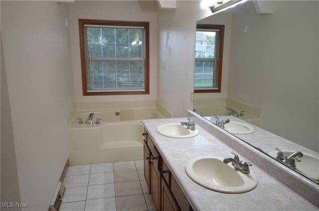 7980 Meadowbrooke Trail, Poland, OH 44514