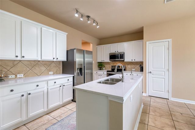 12208 Vienna Apple Road, Fort Worth, TX 76244