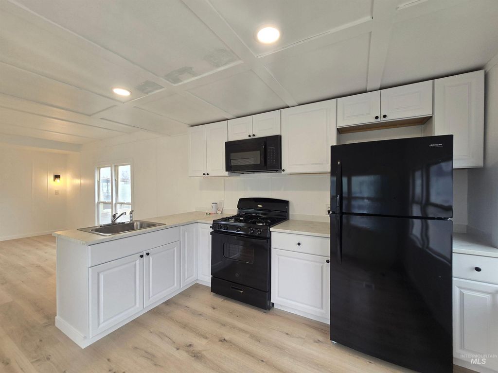 915 S Curtis 80, Boise, ID 83705 photo 2