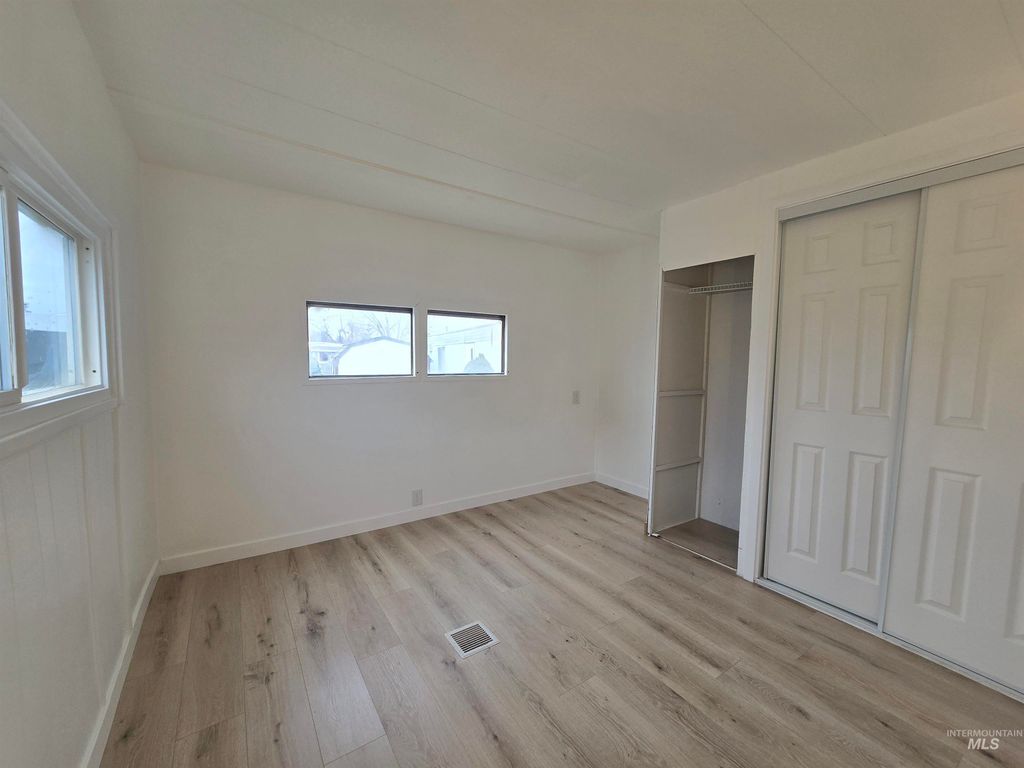 915 S Curtis 80, Boise, ID 83705 photo 7