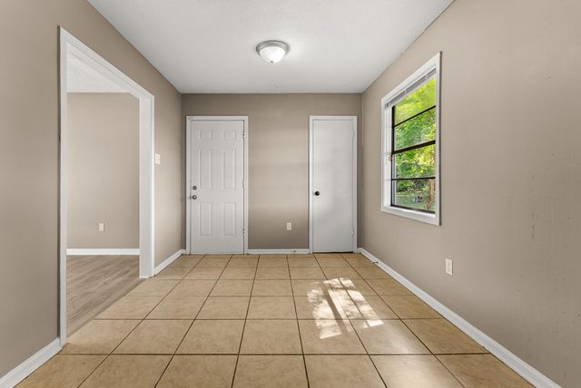 3759 MCCAIN RD, Memphis, TN 38109