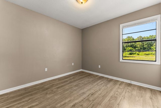 3759 MCCAIN RD, Memphis, TN 38109
