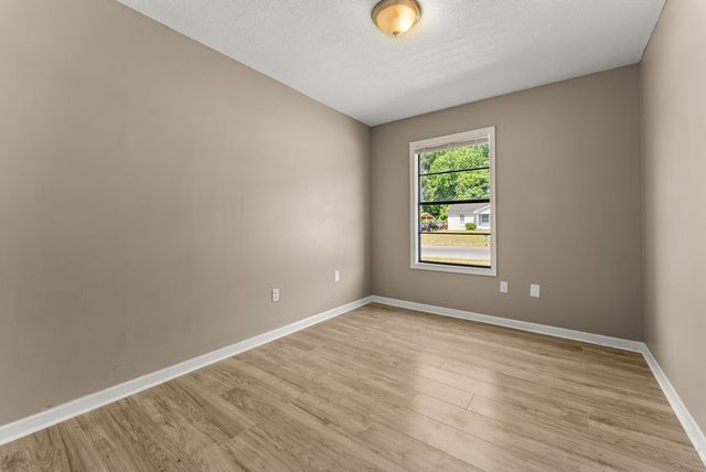 3759 MCCAIN RD, Memphis, TN 38109