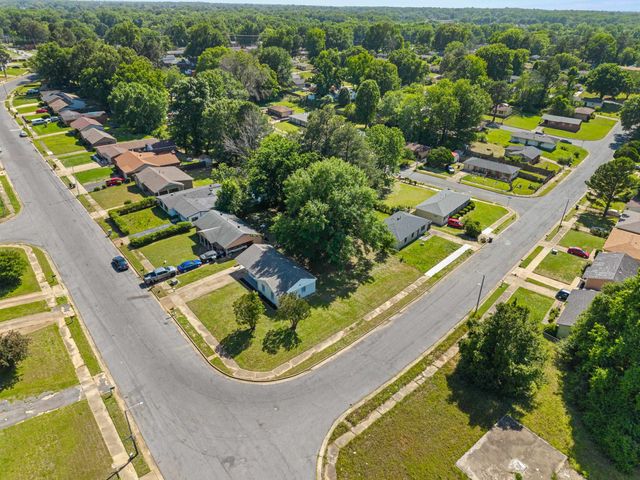 3759 MCCAIN RD, Memphis, TN 38109