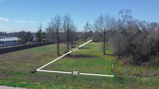 71 County Road 5004, Cleveland, TX 77327