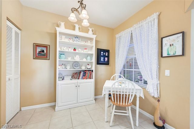 8085 Celeste DR 811, Naples, FL 34113