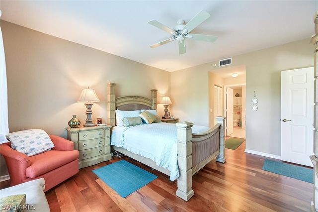 8085 Celeste DR 811, Naples, FL 34113