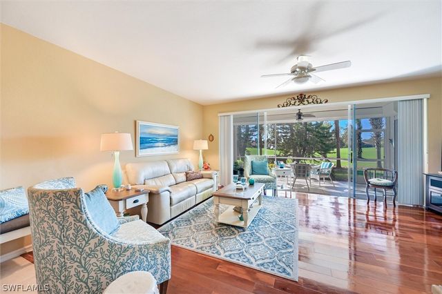 8085 Celeste DR 811, Naples, FL 34113