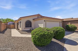 1921 N Placita Santa Rita, Green Valley, AZ 85614