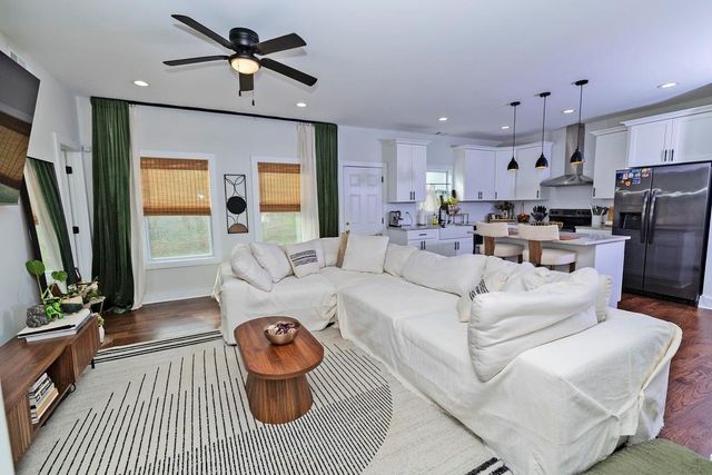 516 Chestnut Oak Drive, Palmetto, GA 30268