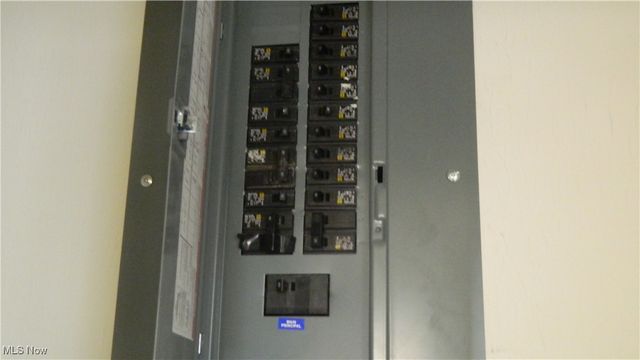 1210 Prospect Street, Elyria, OH 44035