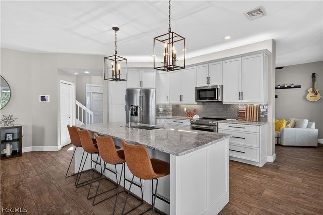 22866 Forest Ridge DR, Estero, FL 33928