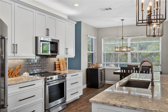 22866 Forest Ridge DR, Estero, FL 33928