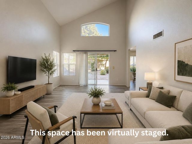 1310 E ANGELA Drive, Phoenix, AZ 85022
