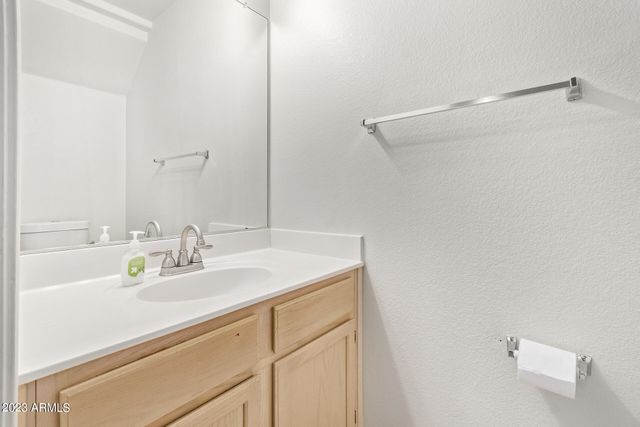 1310 E ANGELA Drive, Phoenix, AZ 85022