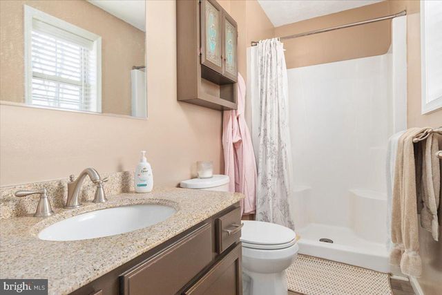 72 TRANQUILITY CT, Martinsburg, WV 25405