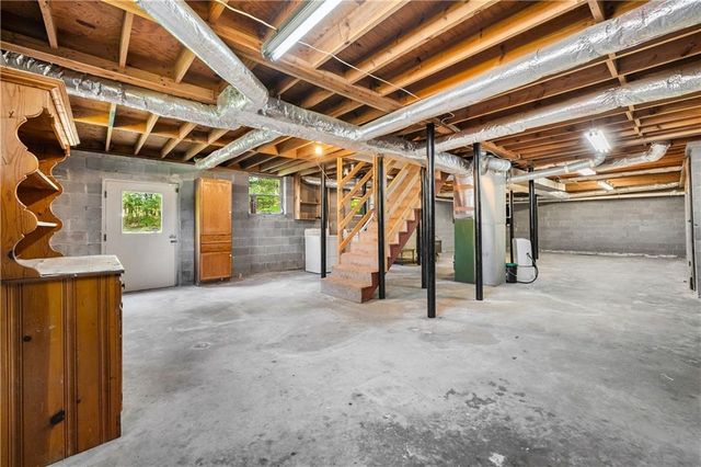 4531 S Roberts Drive, Sugar Hill, GA 30518